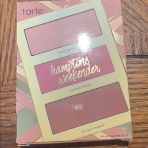 Tarte Weekender palette